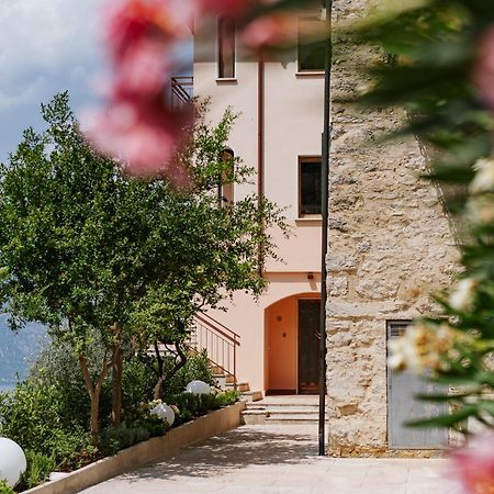 View Garda Lake เบรนโซเน ซูล การ์ดา ภายนอก รูปภาพ